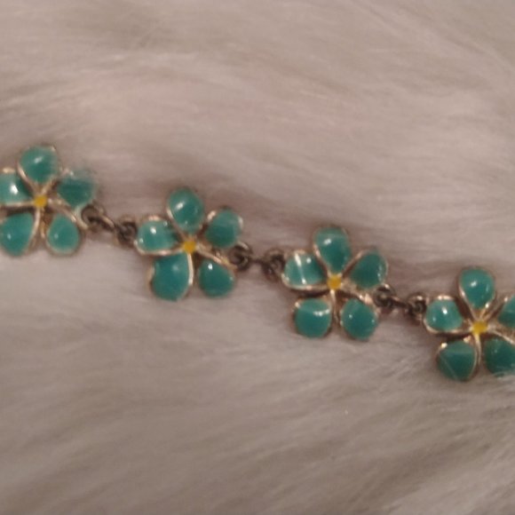 Vintage Jewelry - Vintage Blue Flower Bracelet 7".